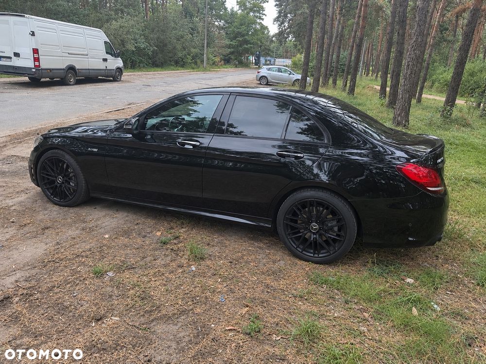 Mercedes-Benz Klasa C 43 AMG 4MATIC - 22