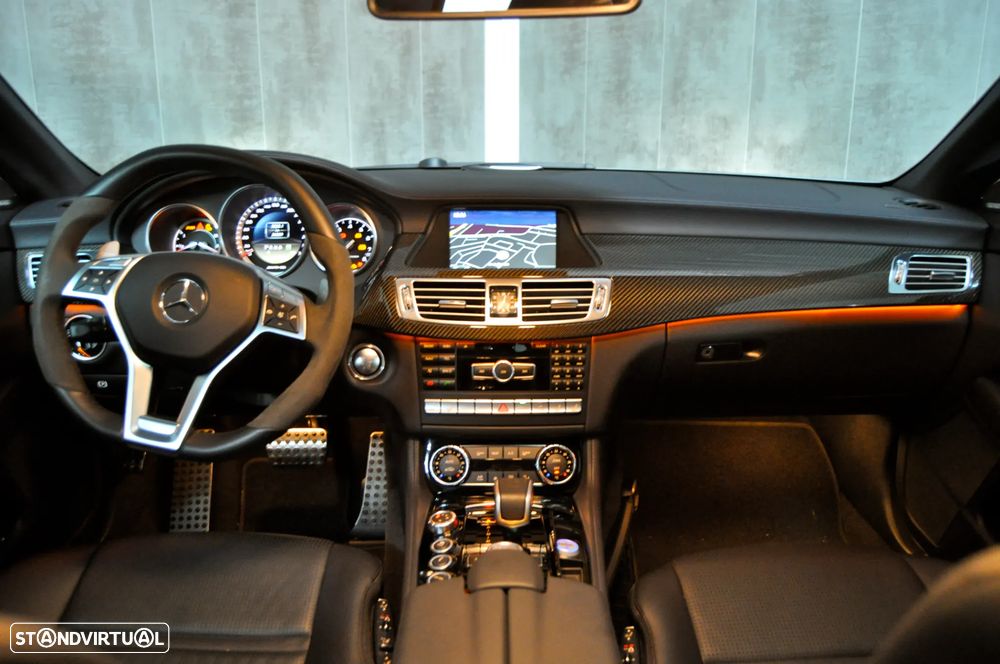 Mercedes-Benz CLS 63 AMG - 15