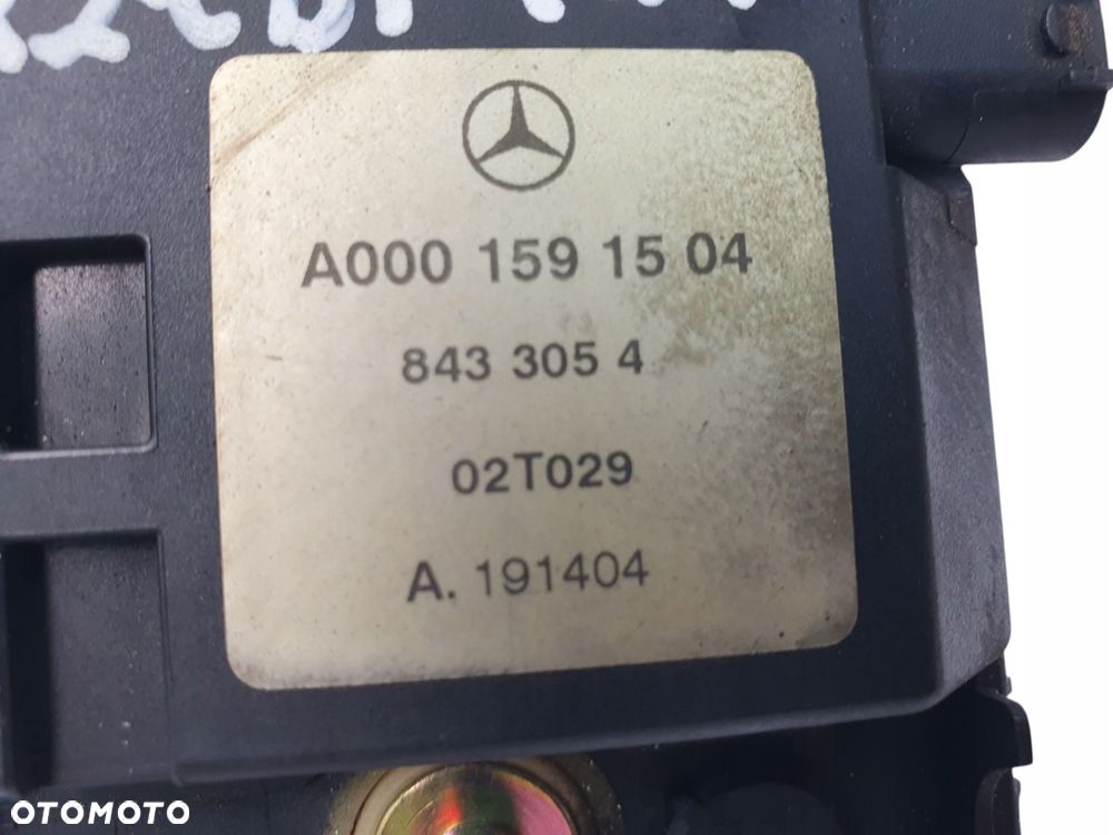 PODGRZEWACZ WODY PŁYNU Mercedes W203 2.2 CDI A0001591504 - 15