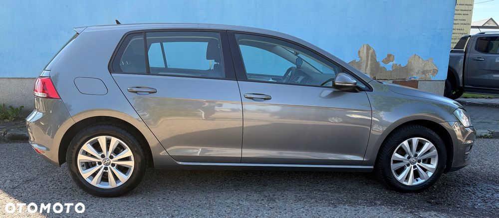 Volkswagen Golf 1.6 TDI (BlueMotion Technology) Comfortline - 13