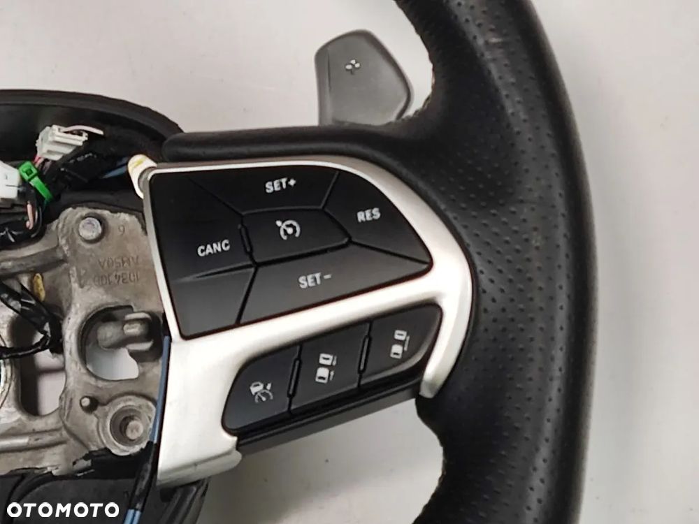 JEEP GRAND CHEROKEE WK2 SRT 16-21r Kierownica Skórzana - 3