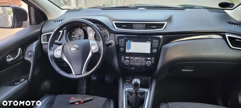 Nissan Qashqai 1.6 DIG-T Visia - 9