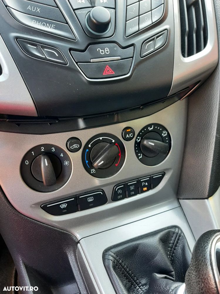 Ford Focus - 15