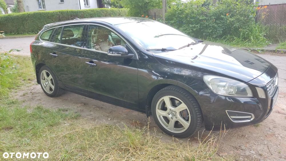 Volvo V60 - 15