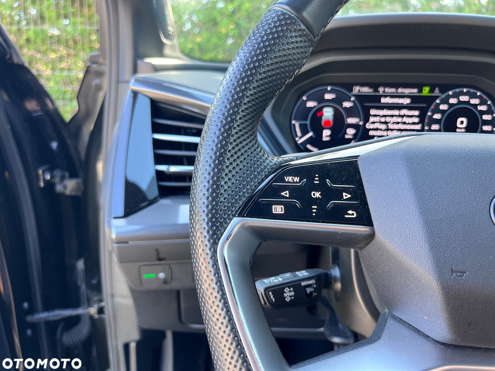 Audi Q4 e-tron 35 52kWh S Line - 16