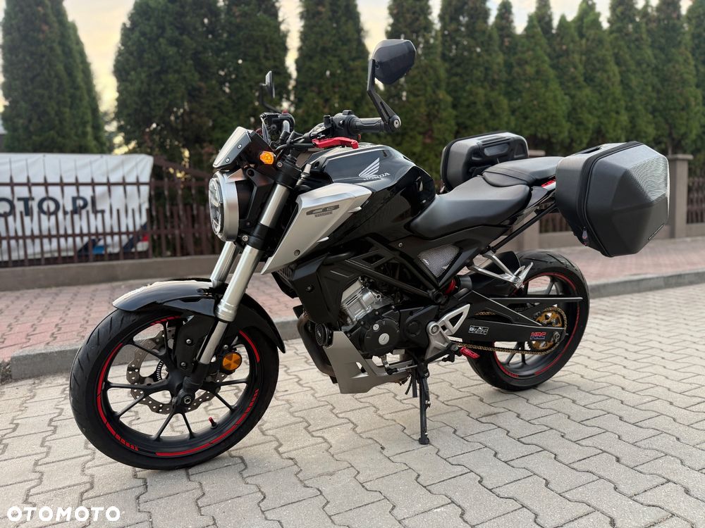 Honda CB - 16