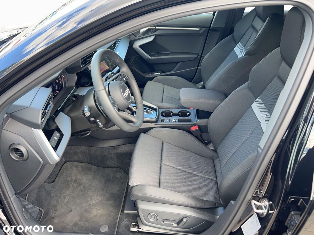 Audi A3 Sportback - 13