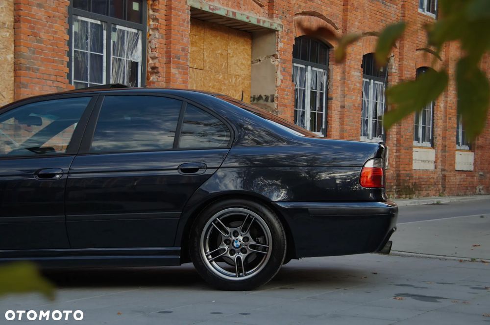 BMW Seria 5 - 18