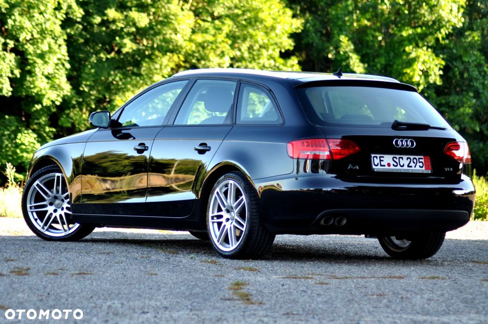 Audi A4 Avant 2.0 TDI DPF Ambiente - 8