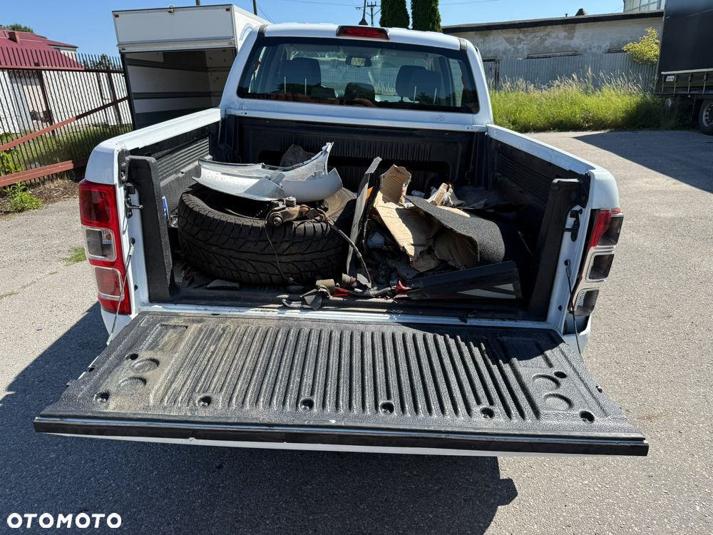 Ford Ranger - 25