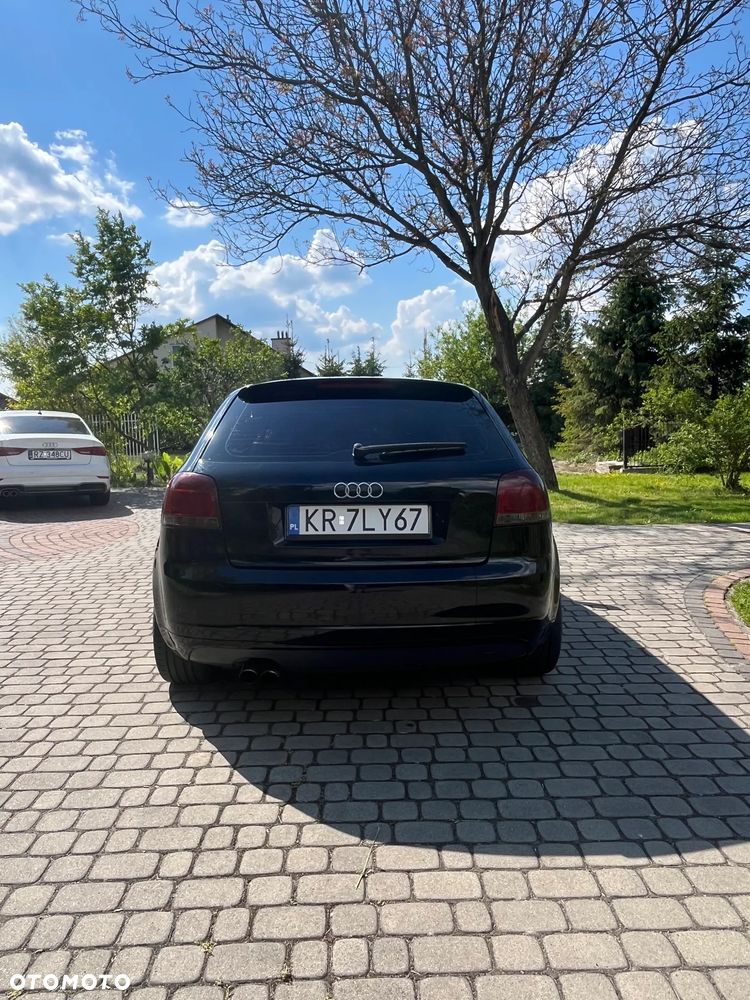 Audi A3 3-drzwiowe 1.6 Ambition - 4
