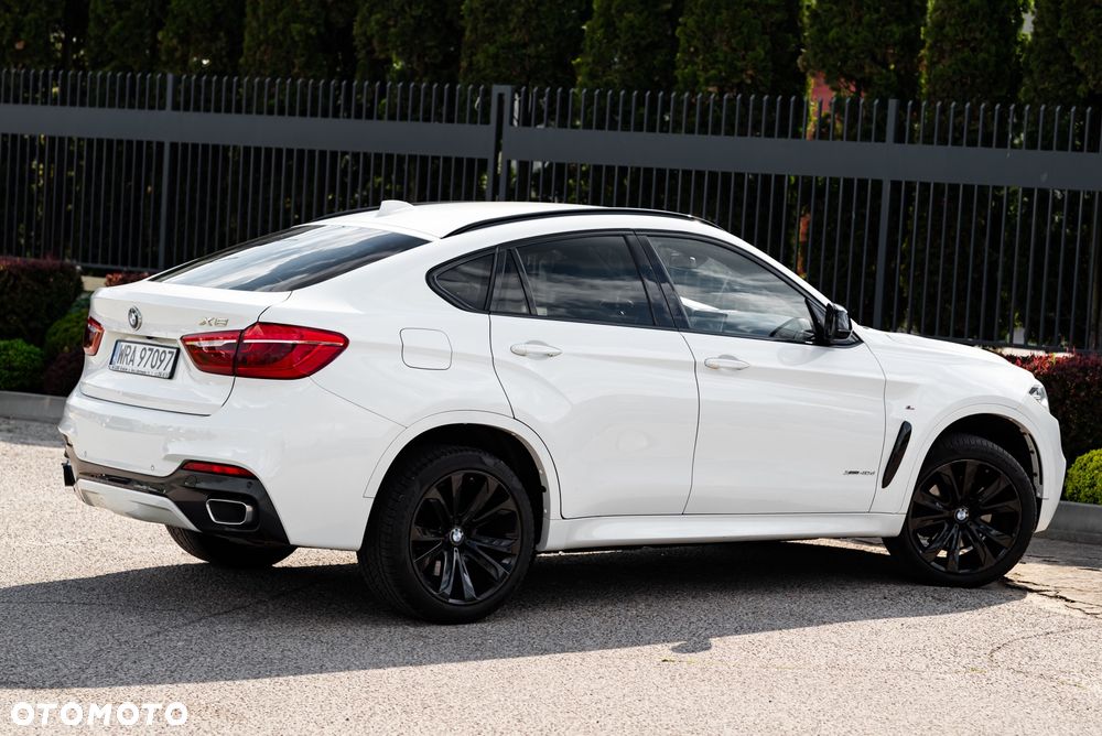 BMW X6 - 15