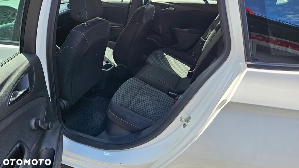 Opel Astra 1.6 CDTI Enjoy - 10