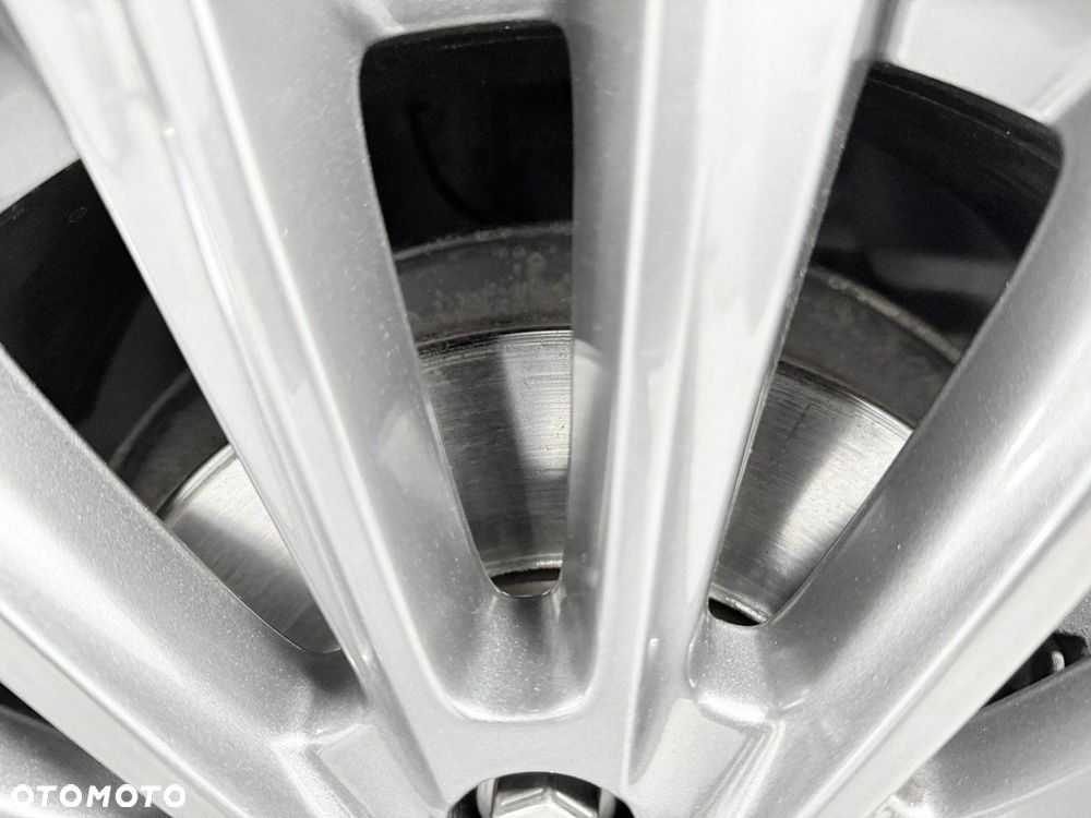 Ford Focus 1.0 EcoBoost 99g Start-Stopp-System SYNC Edition - 10