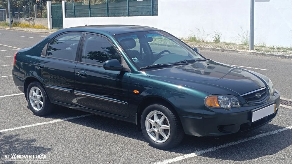 Kia Shuma 1.5 LS - 2