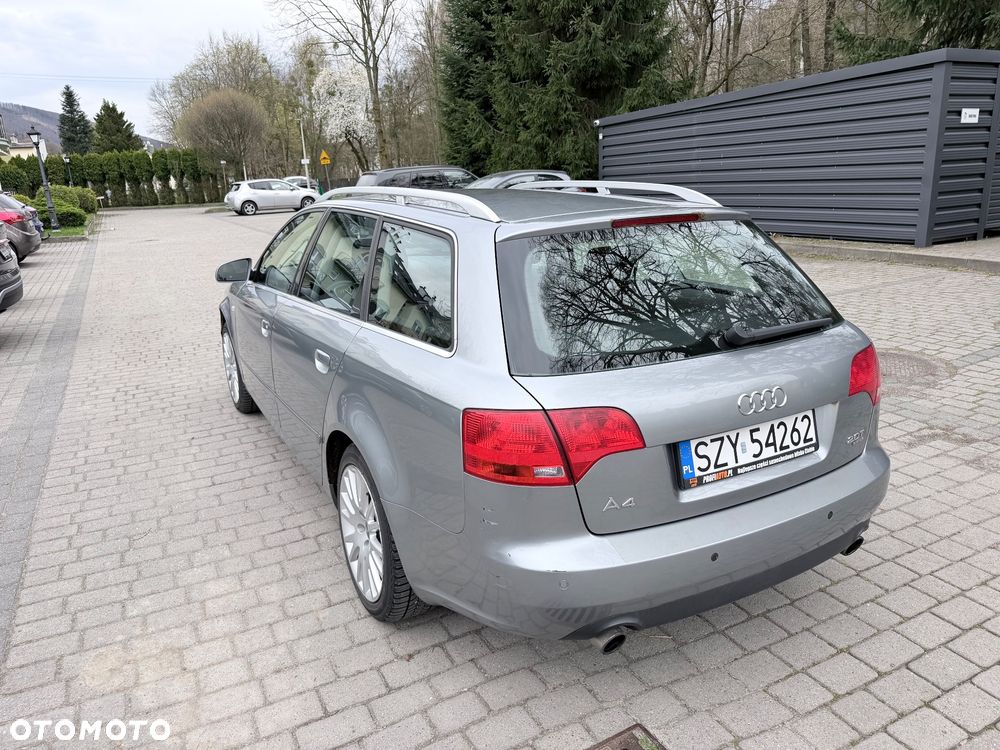 Audi A4 Avant 2.0T FSI Quattro - 7