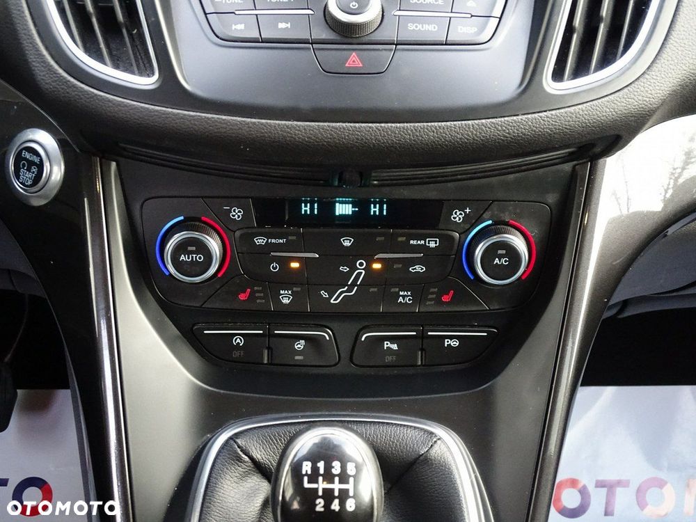 Ford Grand C-MAX - 27