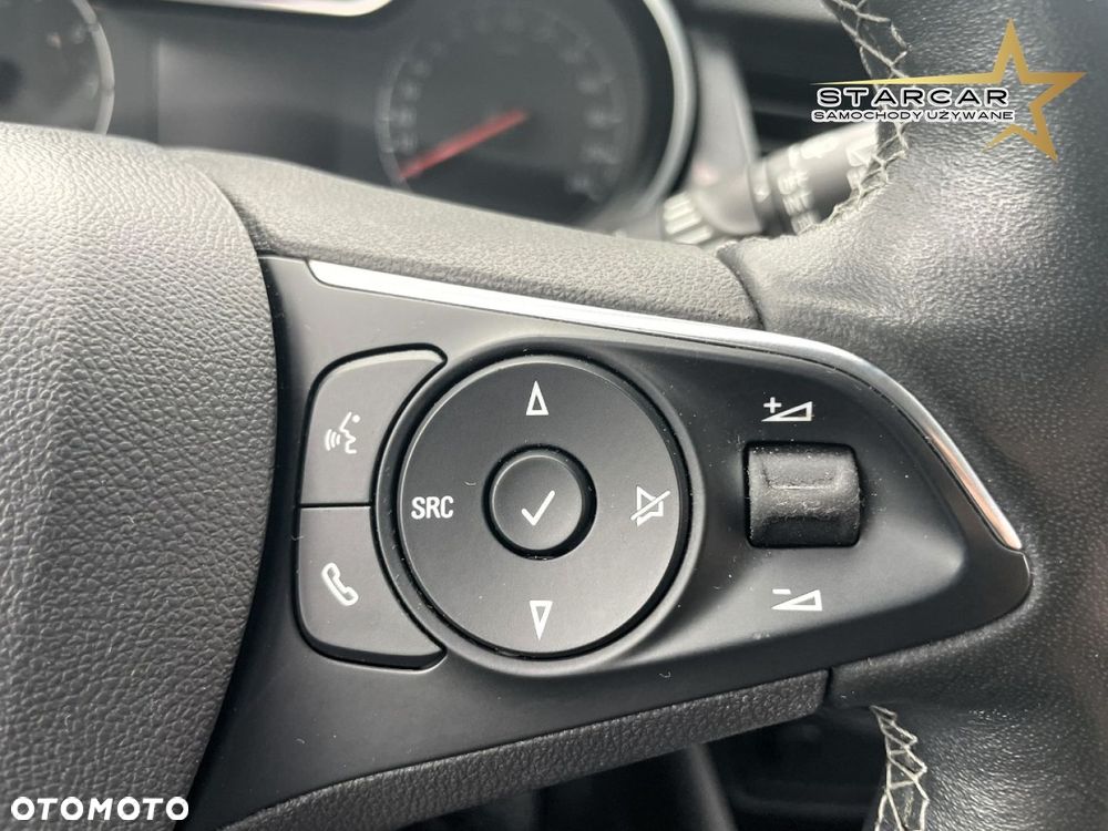 Opel Crossland X - 16