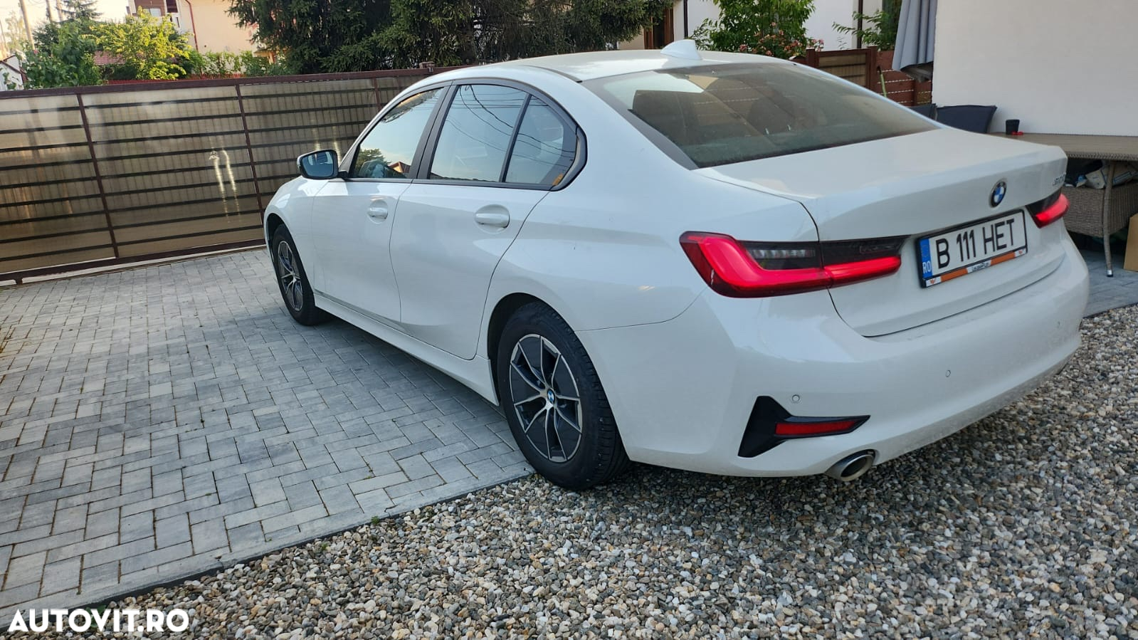 BMW Seria 3 320i Aut. Advantage - 4
