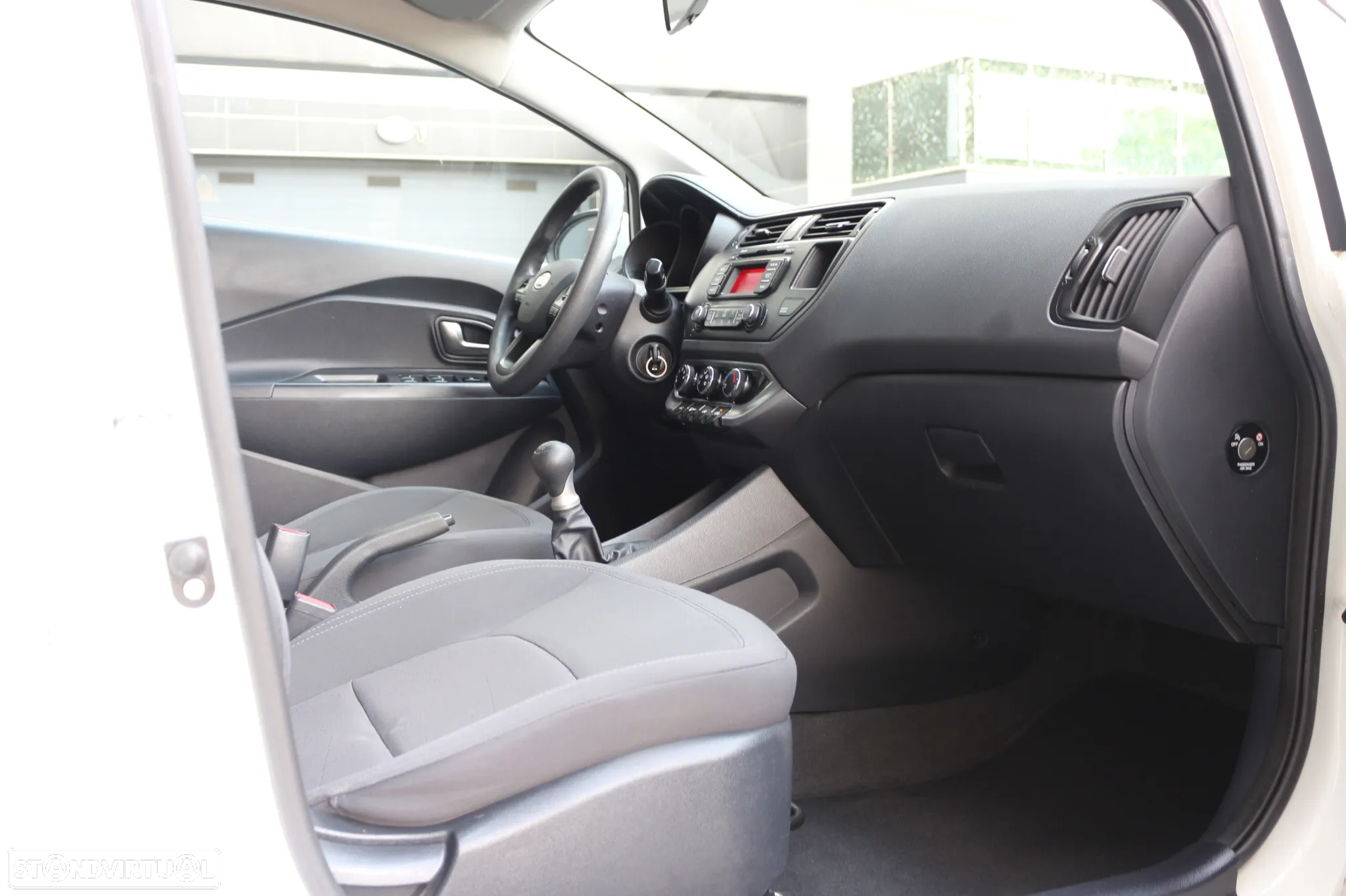 Kia Rio 1.2 CVVT TX AC+VE - 10