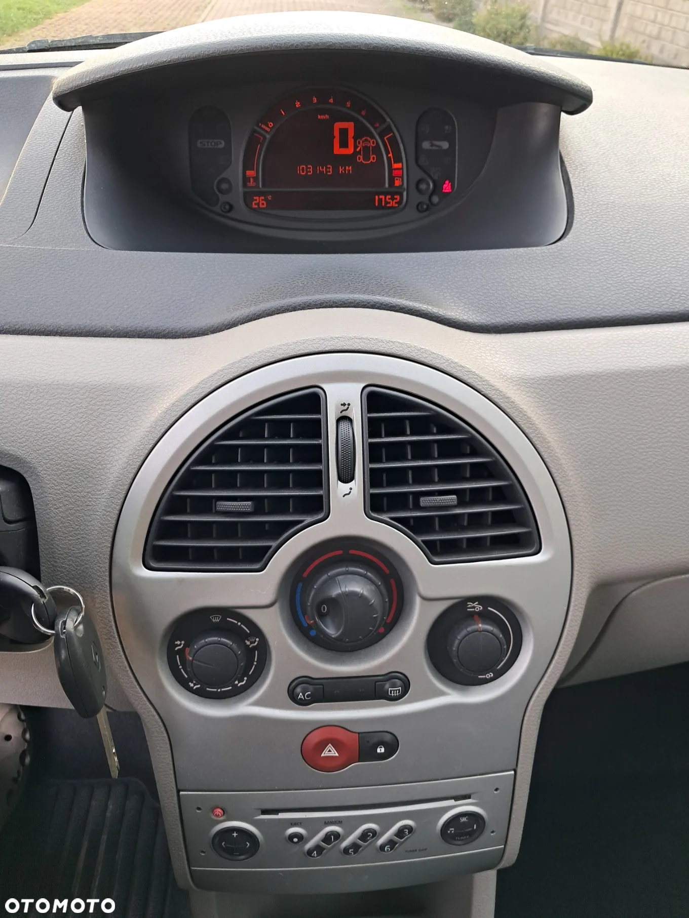 Renault Modus 1.6 16V Dynamique - 17