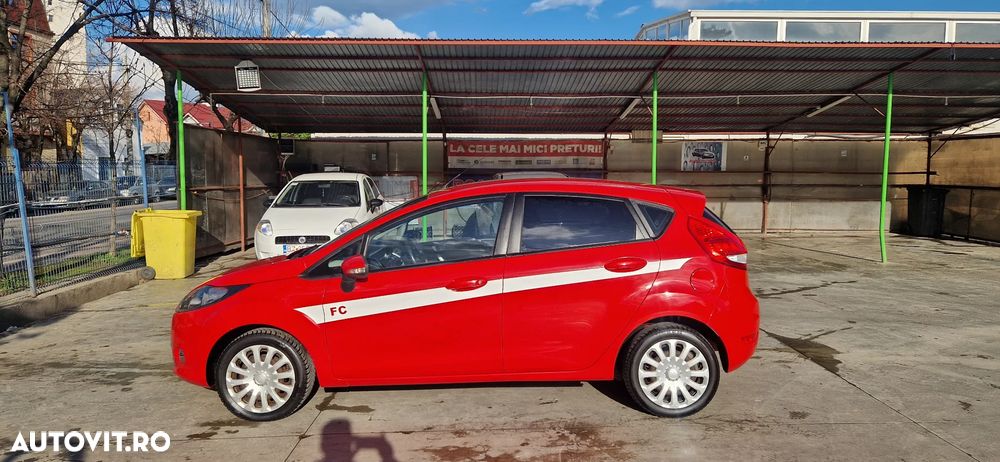 Ford Fiesta - 11