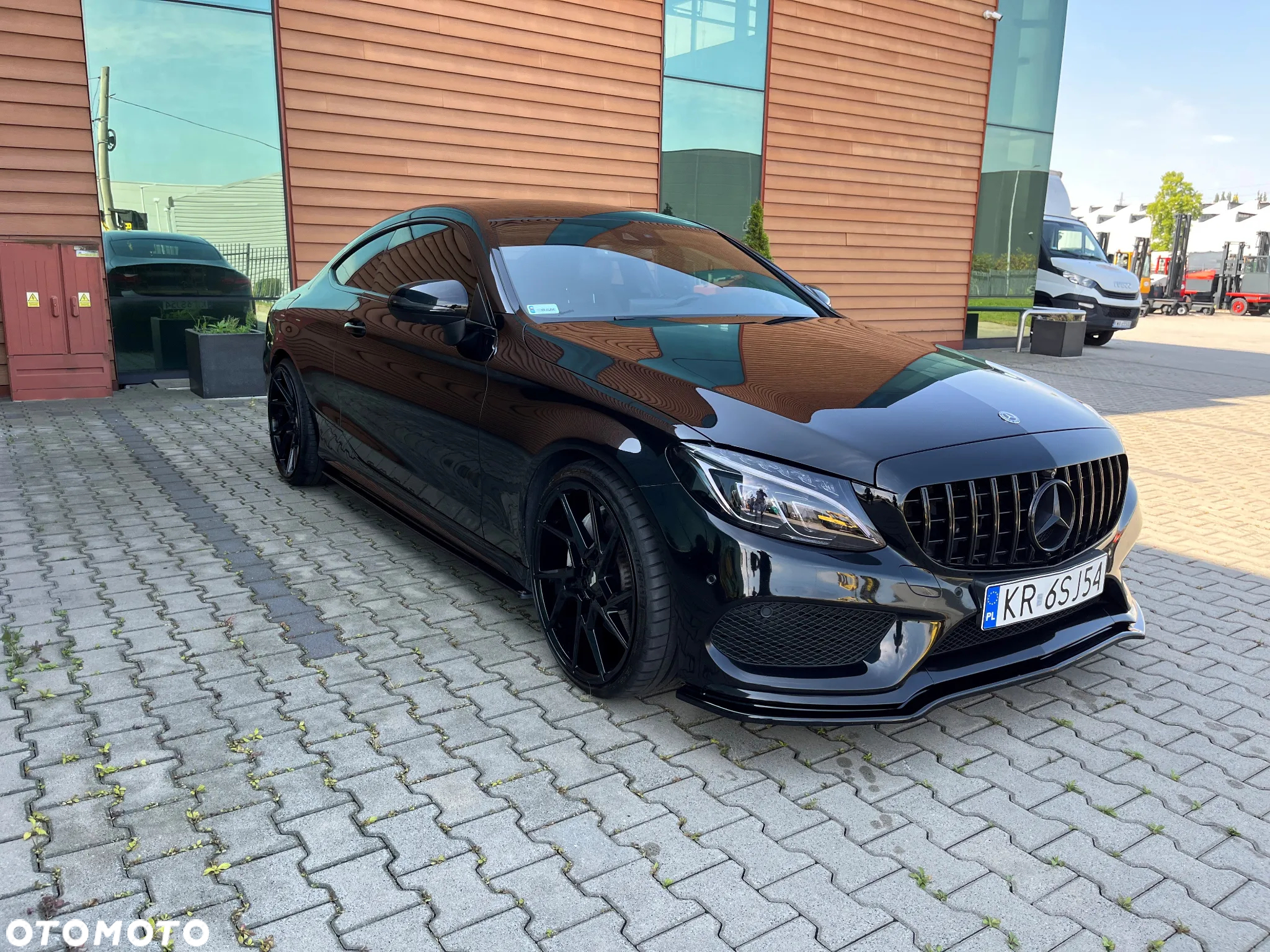 Mercedes-Benz Klasa C 300 9G-TRONIC - 4