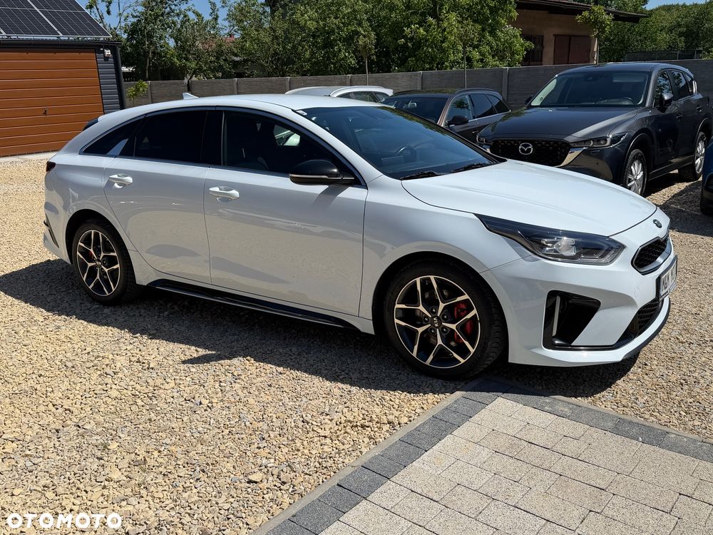 Kia ProCeed 1.4 T-GDI OPF GT LINE - 13