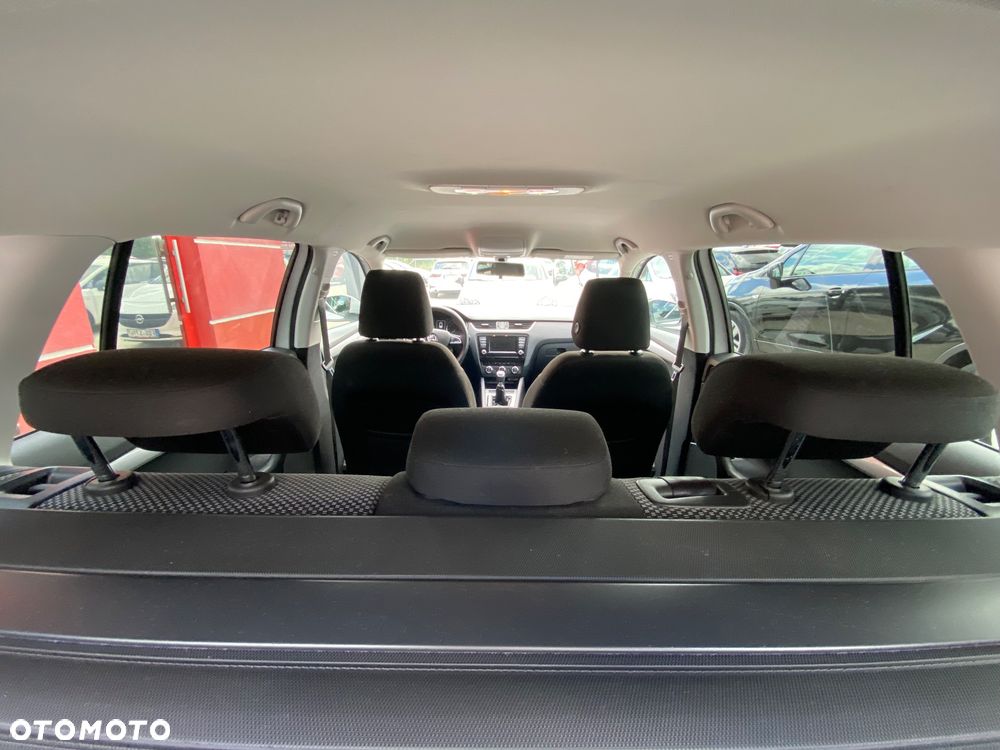 Skoda Octavia 1.6 TDI Ambition - 10