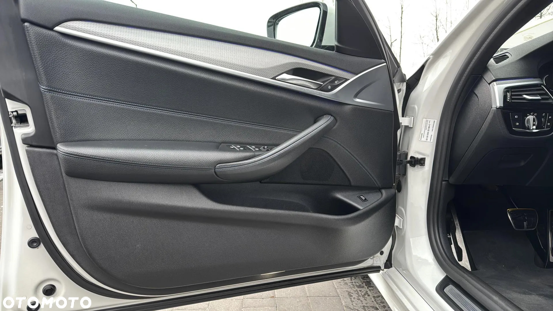 BMW Seria 5 520d xDrive M Sport sport - 10