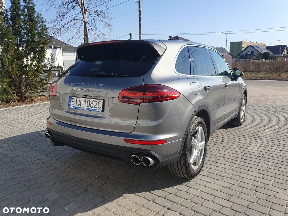 Porsche Cayenne S Tiptronic S - 10