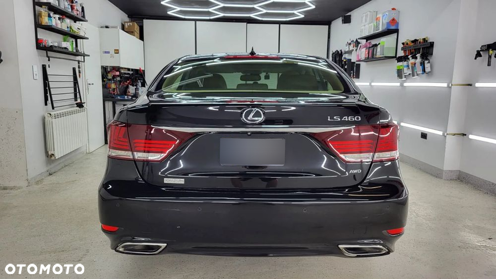 Lexus LS 460 AWD - 5