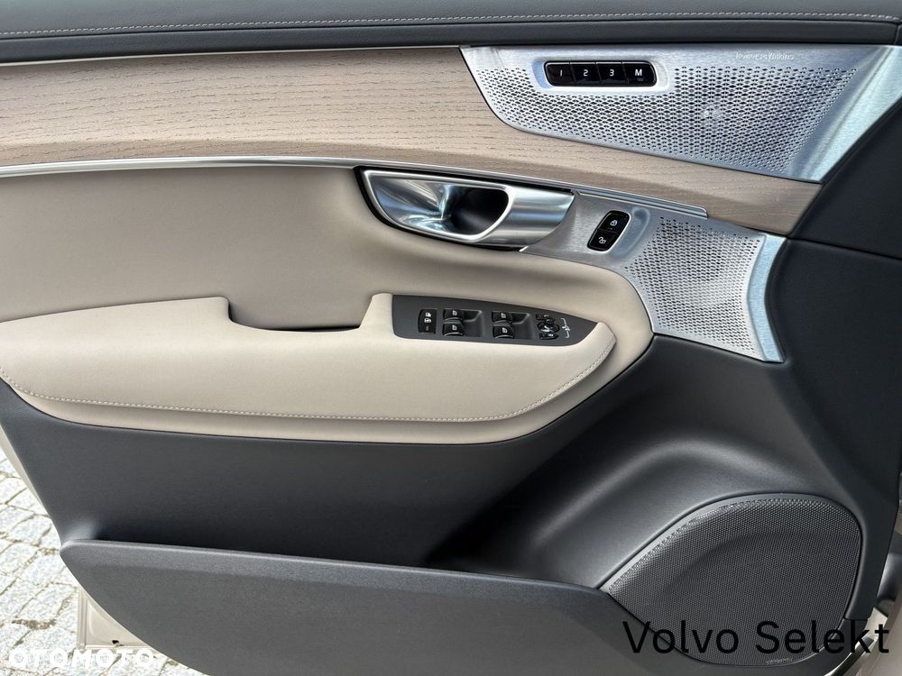 Volvo XC 90 - 20