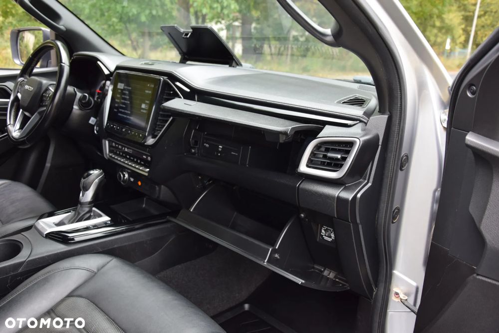Isuzu D-Max 1.9 DC LSX - 24