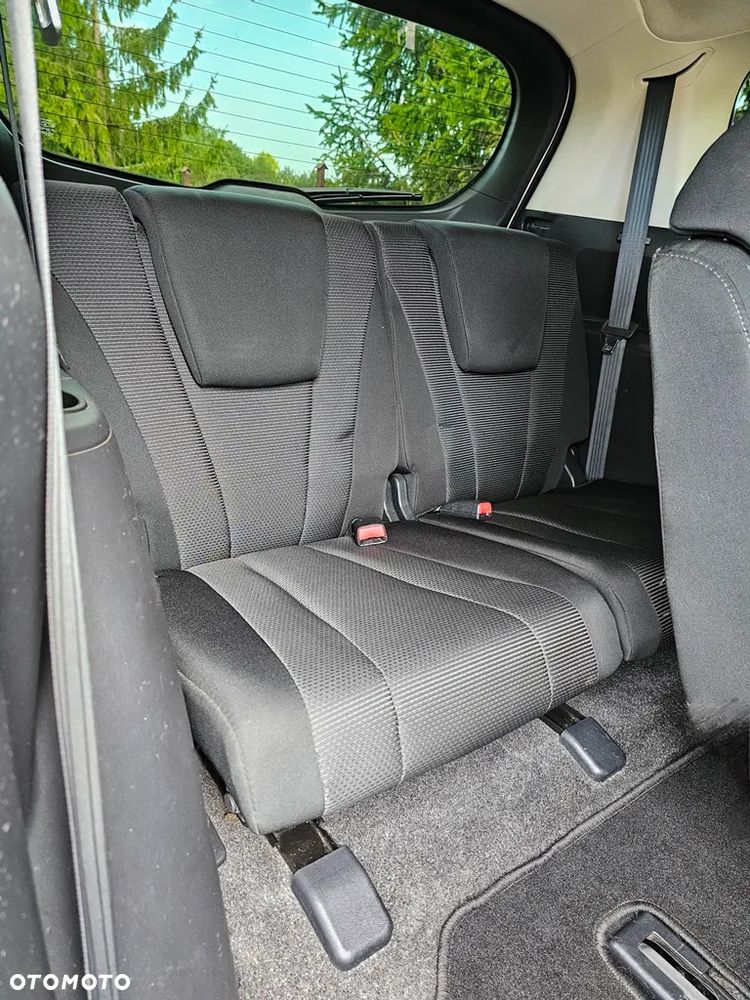 Mazda 5 2.0 MZR-DISI i-stop Sports-Line - 16