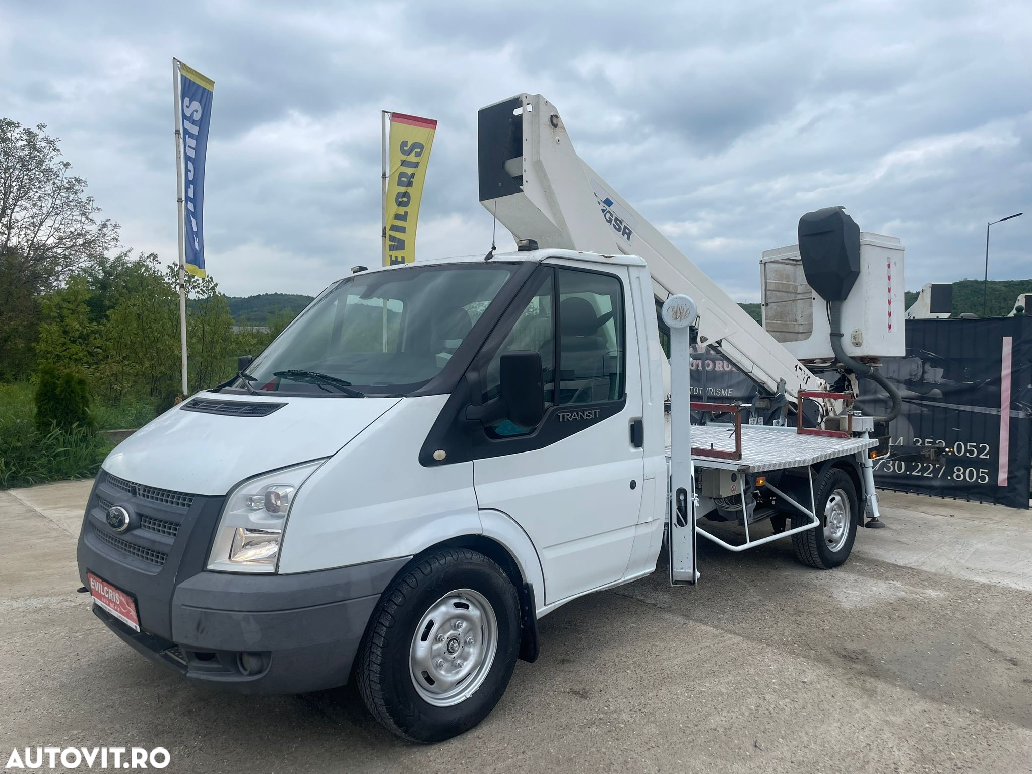 Ford Transit NACELA 4x4 18 M - 5