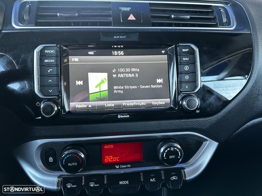 Kia Rio 1.1 CRDi EX ISG - 19