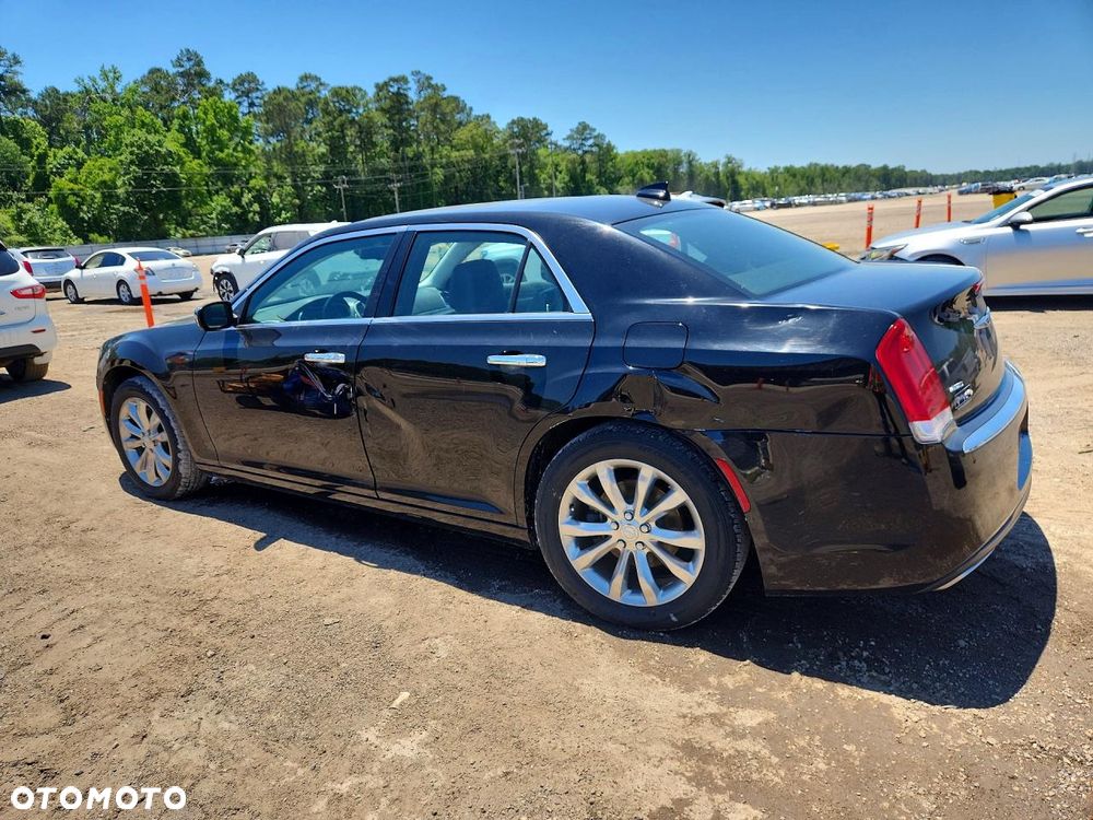 Chrysler 300C - 3