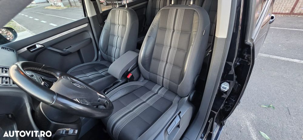Volkswagen Touran 2.0 TDI DPF DSG MATCH - 18