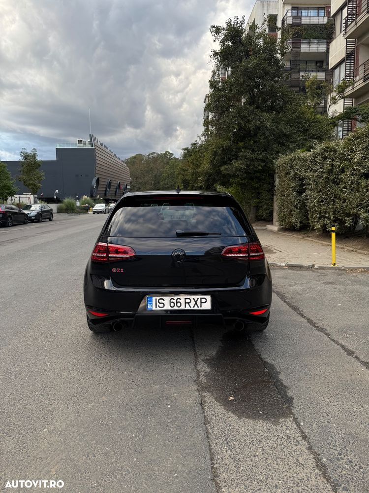Volkswagen Golf 2.0 TSI BMT GTI Performance - 6