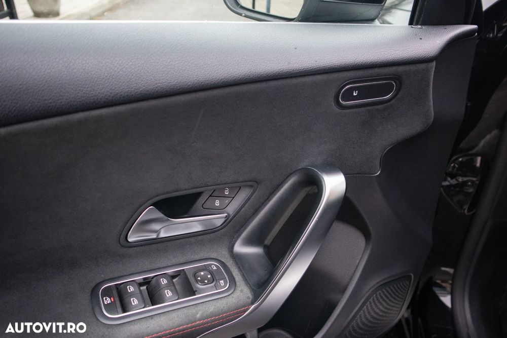 Mercedes-Benz A 180 - 24