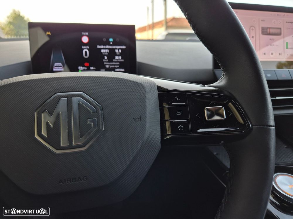 MG MG4 64 kWh Comfort - 23