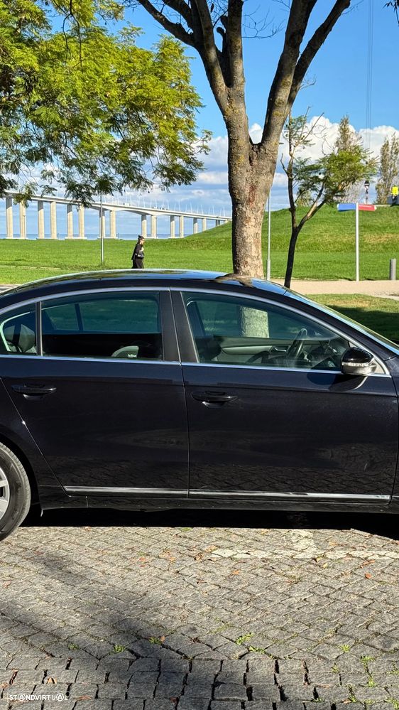 VW Passat 1.6 TDI BlueMotion - 17