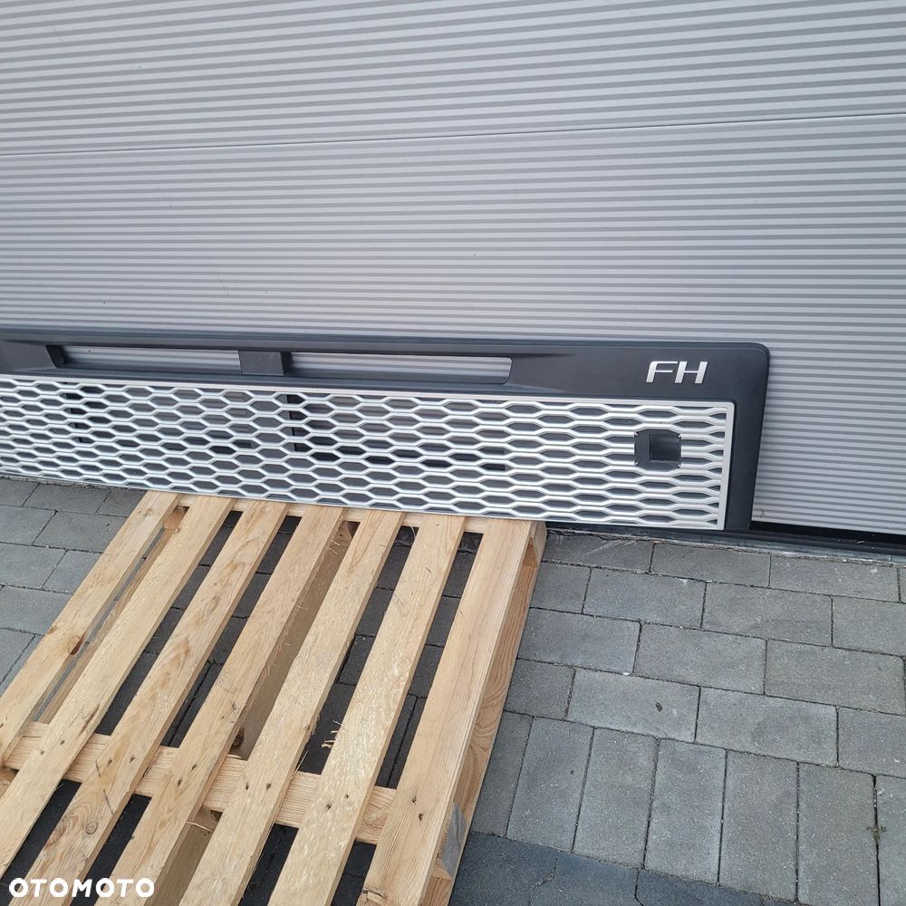ATRAPA GRILL VOLVO FH5 FH16 ORYGINAŁ 23835096 CHWALIM116 - 2