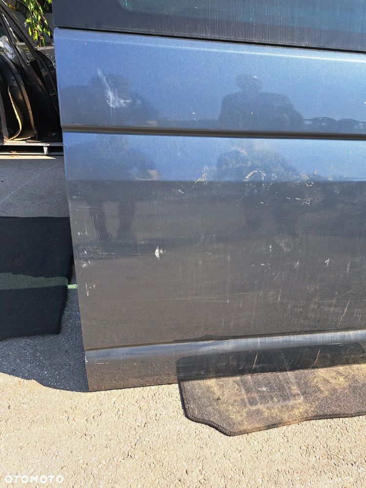 Volkswagen Transporter T5 drzwi prawe przesuwne prawy bok szyba - 3