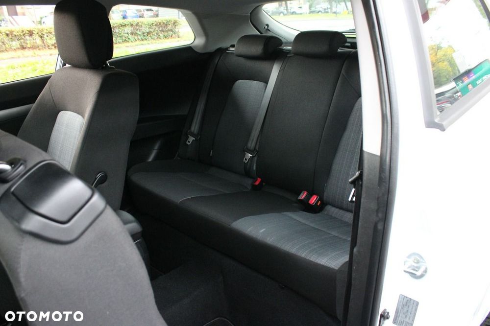 Kia ProCeed 1.4 CVVT Edition 7 - 14