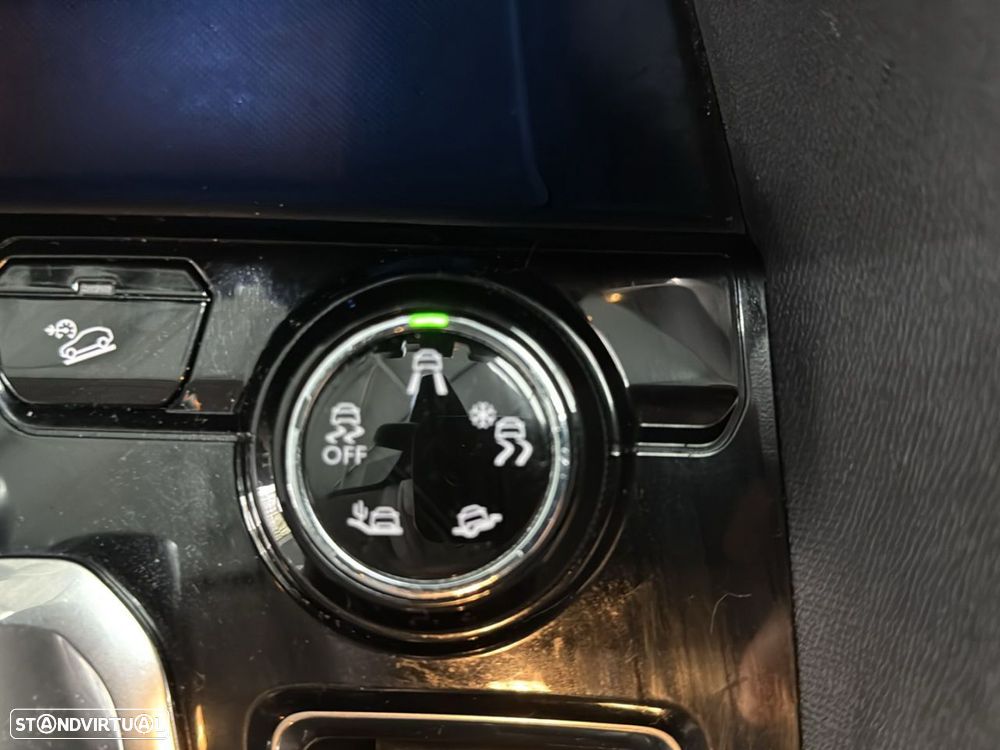 Peugeot 5008 1.5 BlueHDi Allure EAT8 - 24