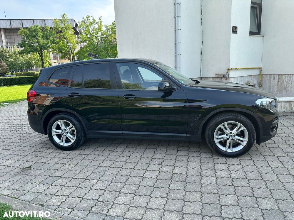 BMW X3 xDrive20d AT xLine - 12