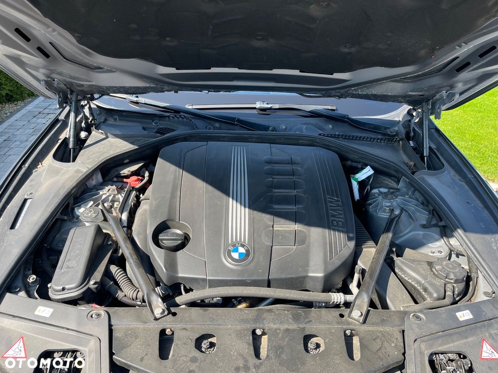BMW Seria 5 530d - 32