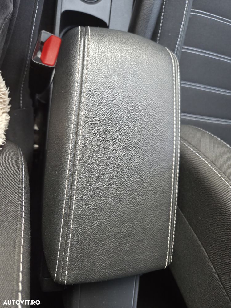 Dacia Duster Blue dCi 115 Comfort - 8